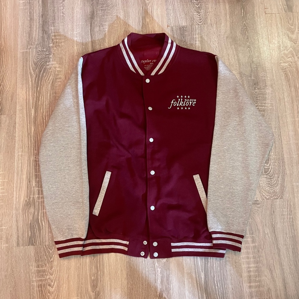 Taylor Swift folklore album jacket XXL